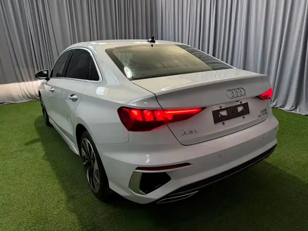 Audi A3 — фото 10