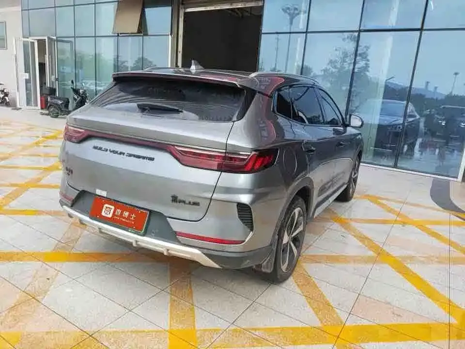 BYD PLUS New Energy — фото 5