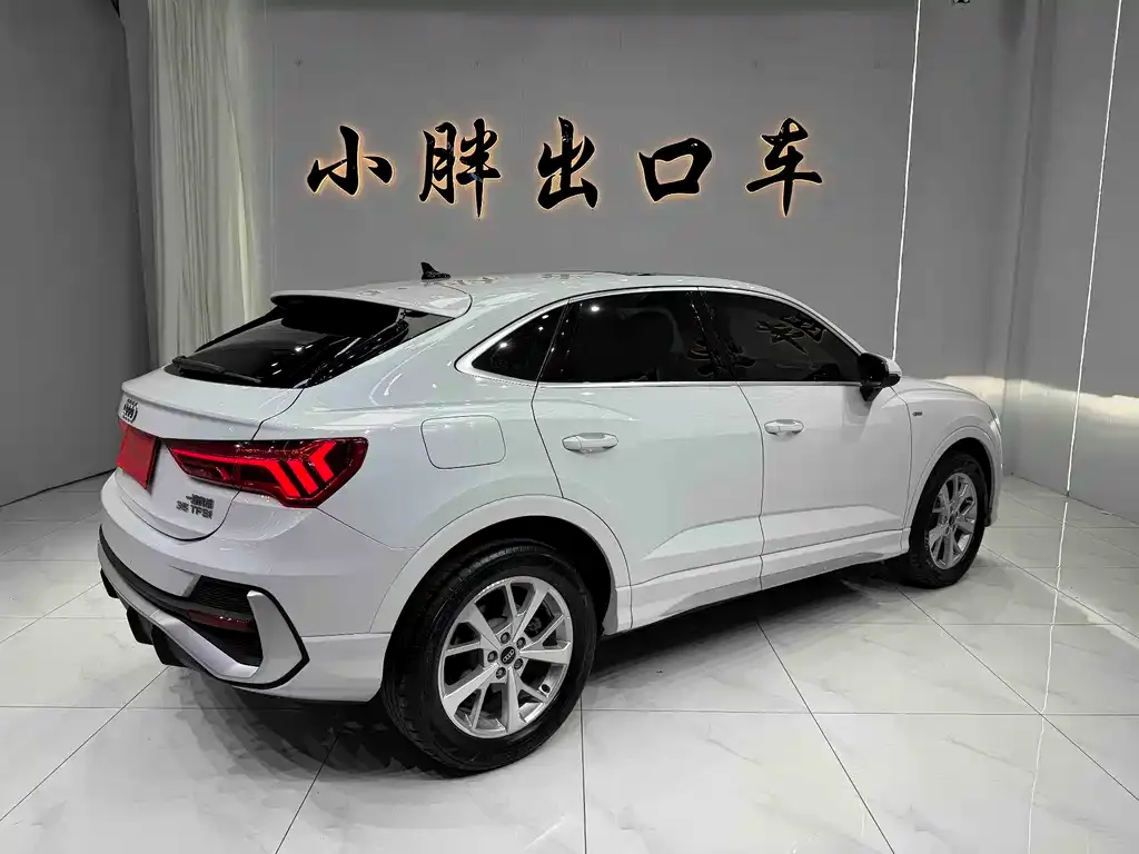 Audi Q3 Sportback 2022 из CN, фото 4