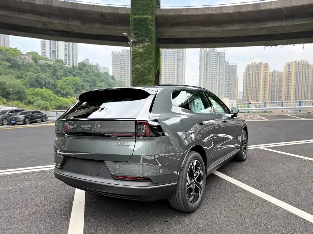 Volvo XC70 Plug-in Hybrid 2026 из CN, фото 8
