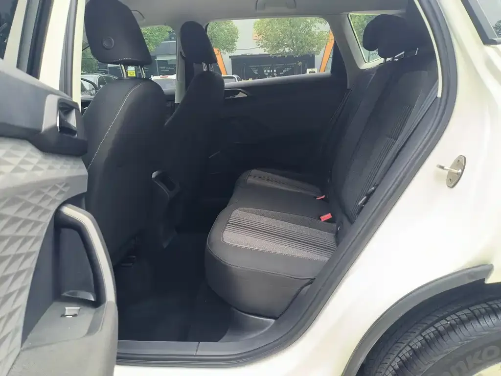 Volkswagen Tharu 2022 из CN, фото 10