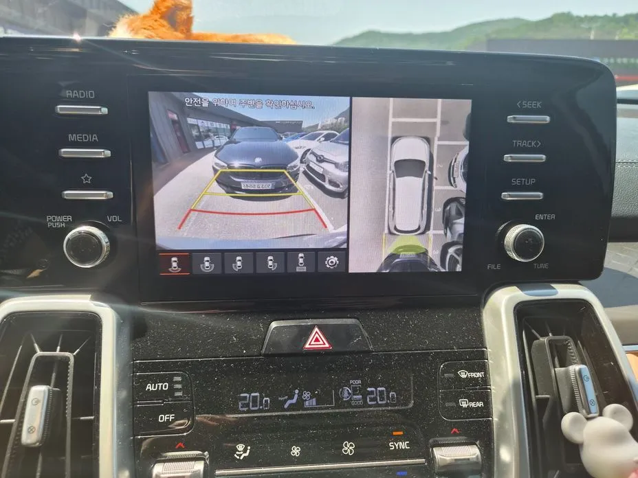 Kia Sorento — фото 10