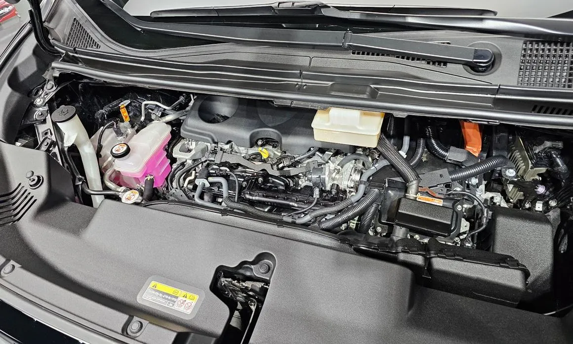 Toyota Alphard 2024 из KR, фото 3