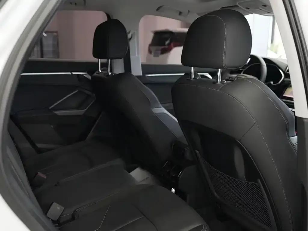 Audi Q3 Sportback — фото 3