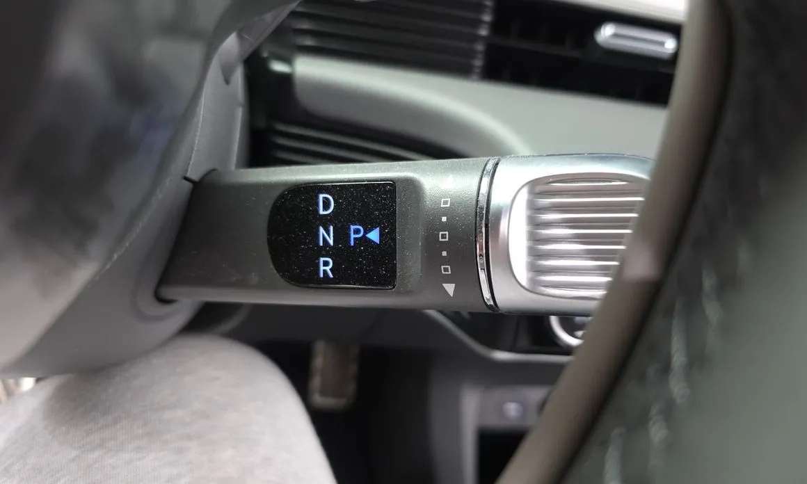 Hyundai Ioniq5 — фото 3