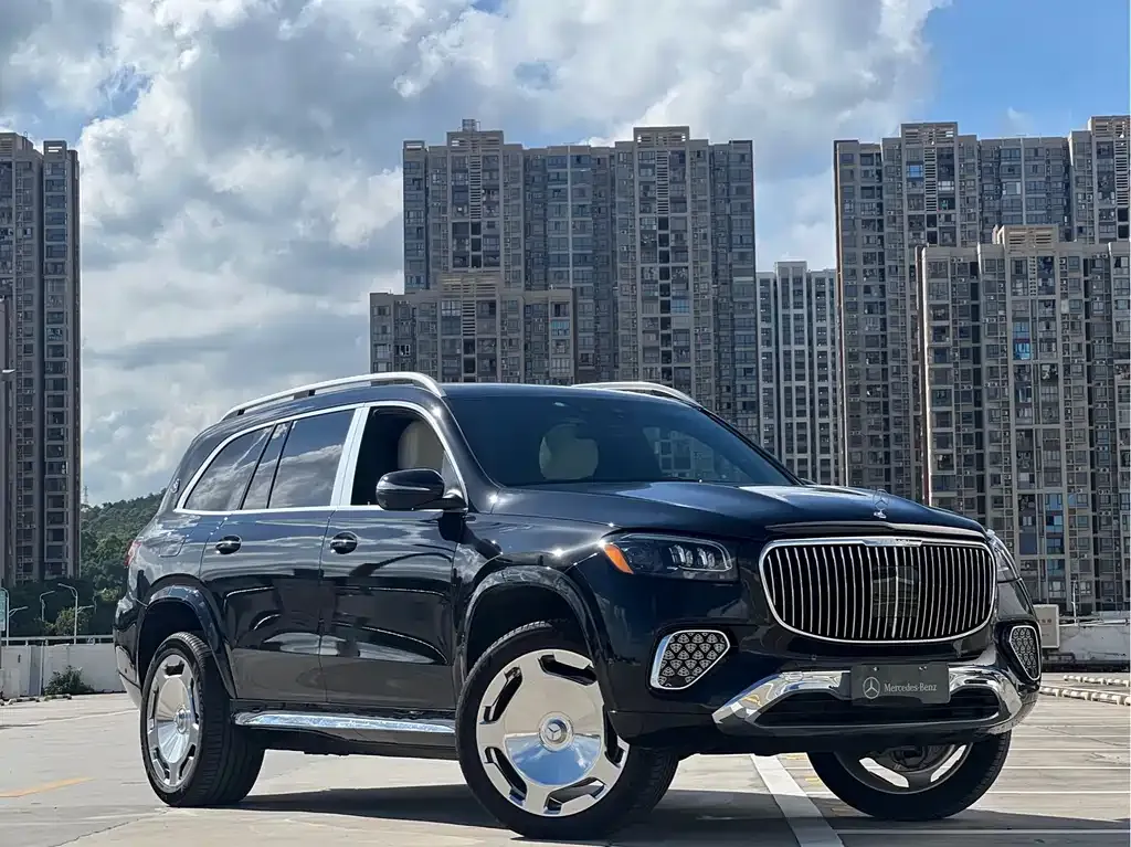 Mercedes-Benz GLS — фото 10