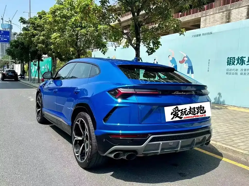 Lamborghini Urus — фото 5