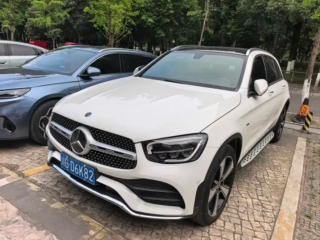 Mercedes-Benz GLC — фото 1