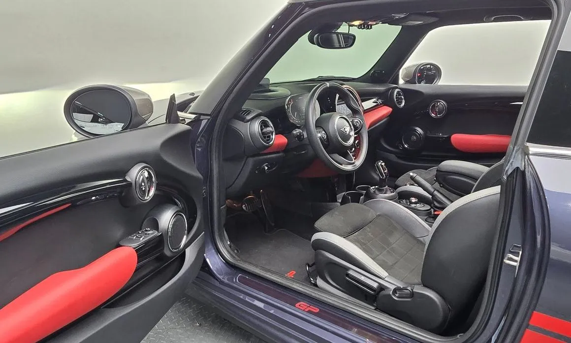 Mini Cooper 2021 из KR, фото 8