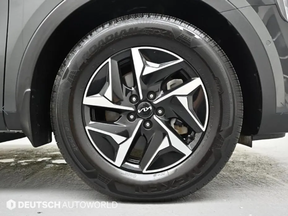 Kia Sorento — фото 7