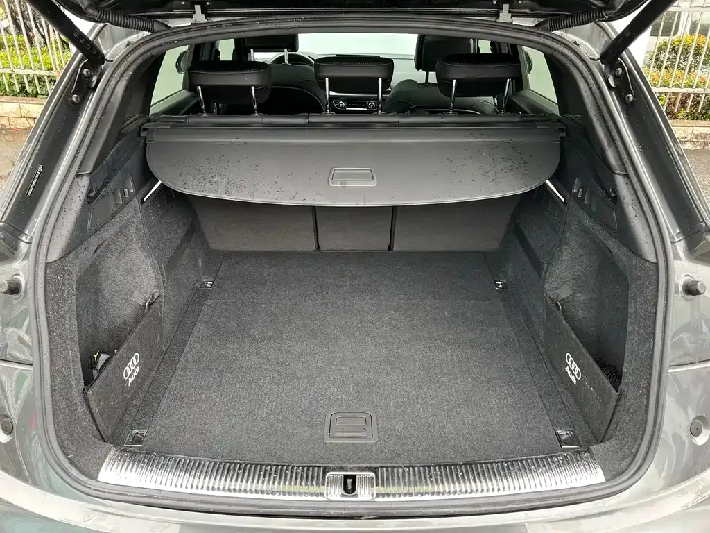Audi Q5L 2024 из CN, фото 4