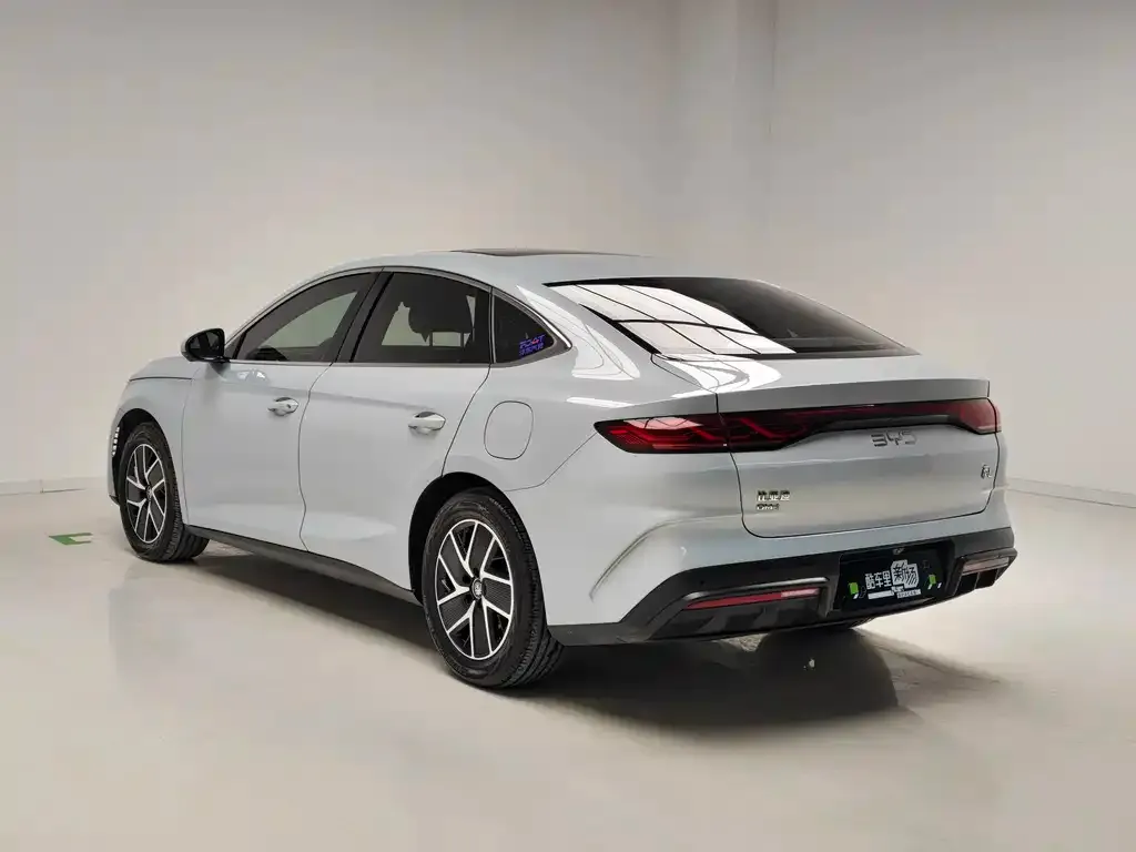 BYD Qin L — фото 6