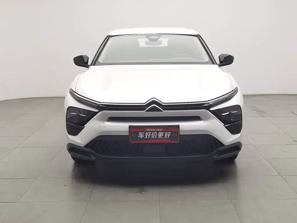 Citroen C5 X 2025 из CN, фото 8