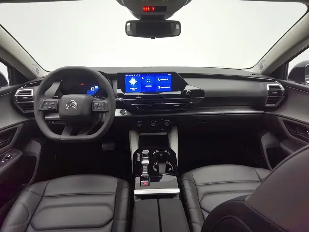 Citroen C5 X 2025 из CN, фото 9