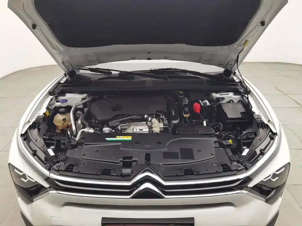 Citroen C5 X 2025 из CN, фото 6