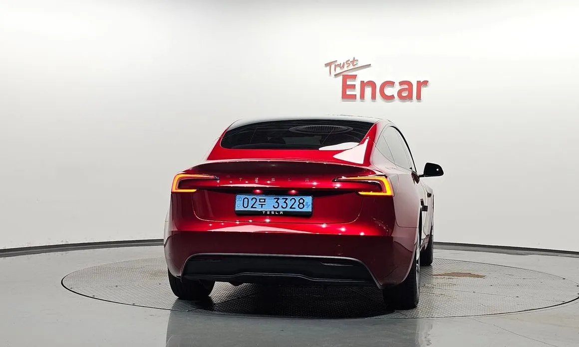 Tesla Model 3 2024 из KR, фото 4