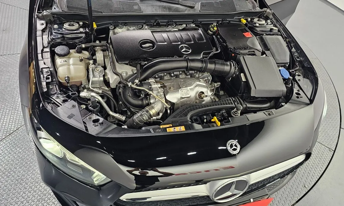 Mercedes-Benz A-Class — фото 10