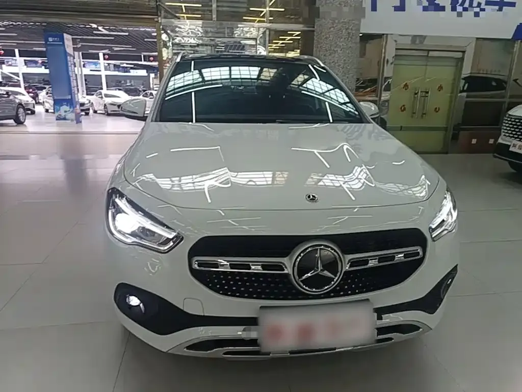 Mercedes-Benz GLA — фото 2