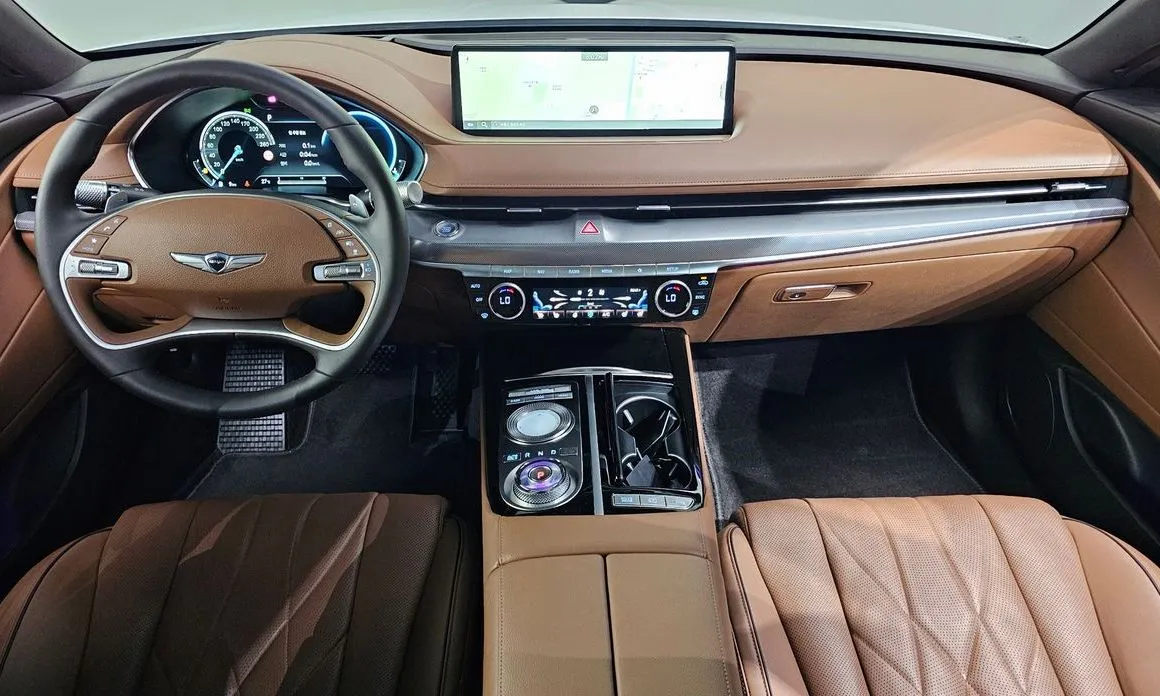 Genesis G80 — фото 10