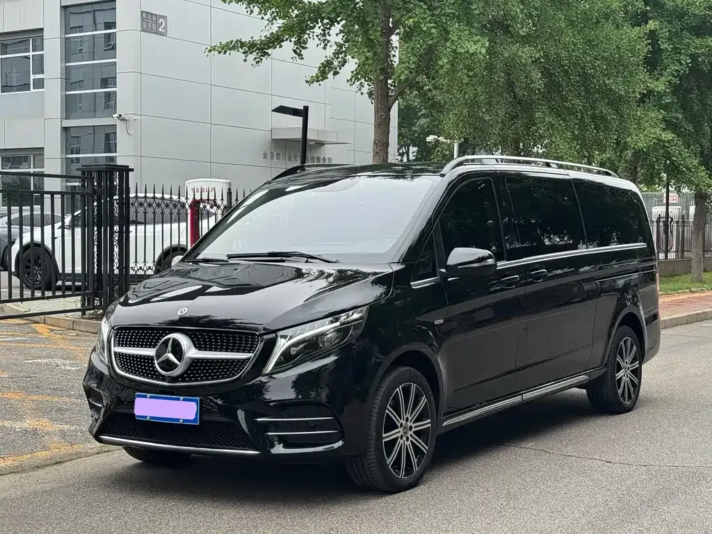 Mercedes-Benz V-Class — фото 5
