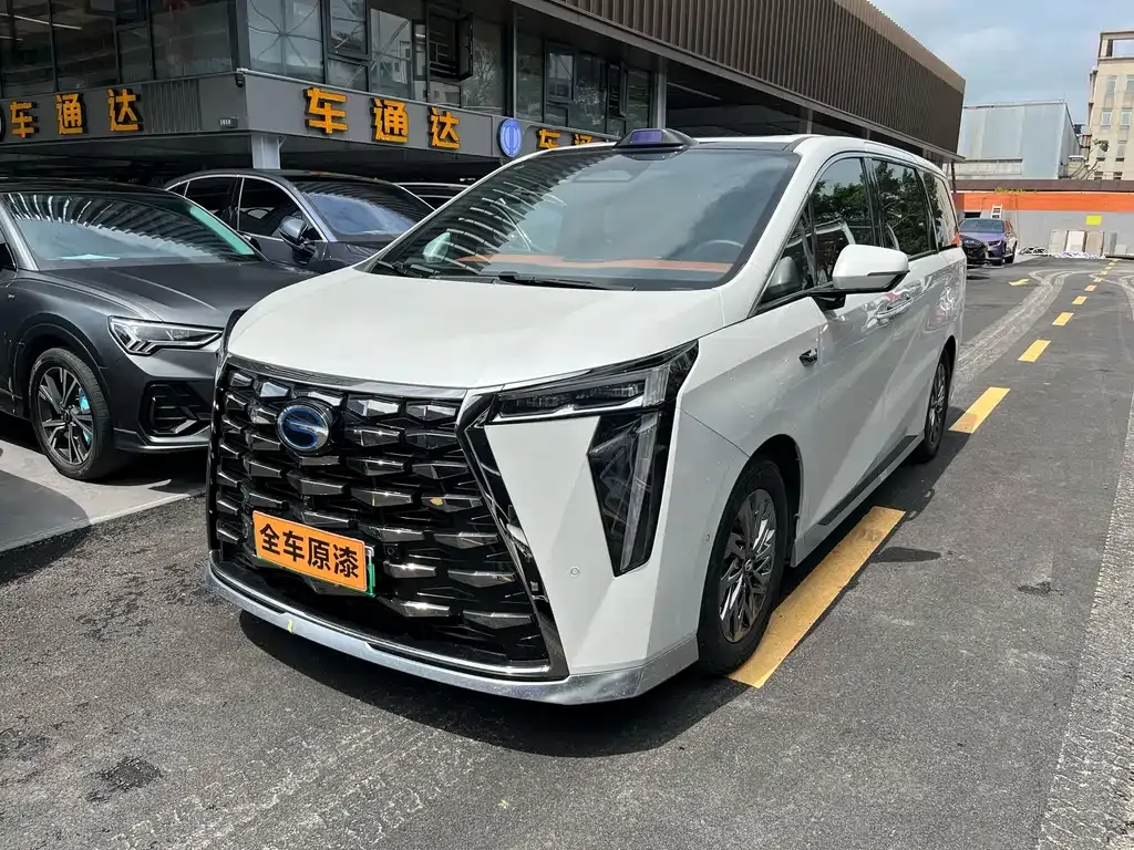 GAC Motor Trumpchi M8 — фото 9