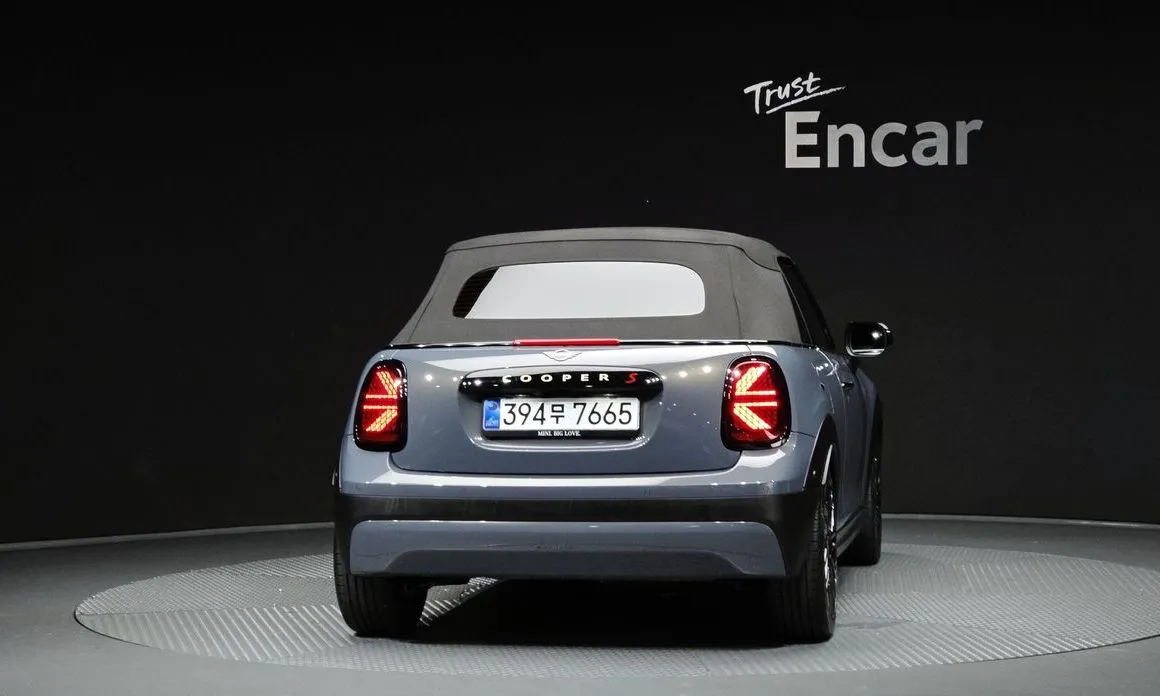 Mini Cooper Convertible 2025 из KR, фото 3