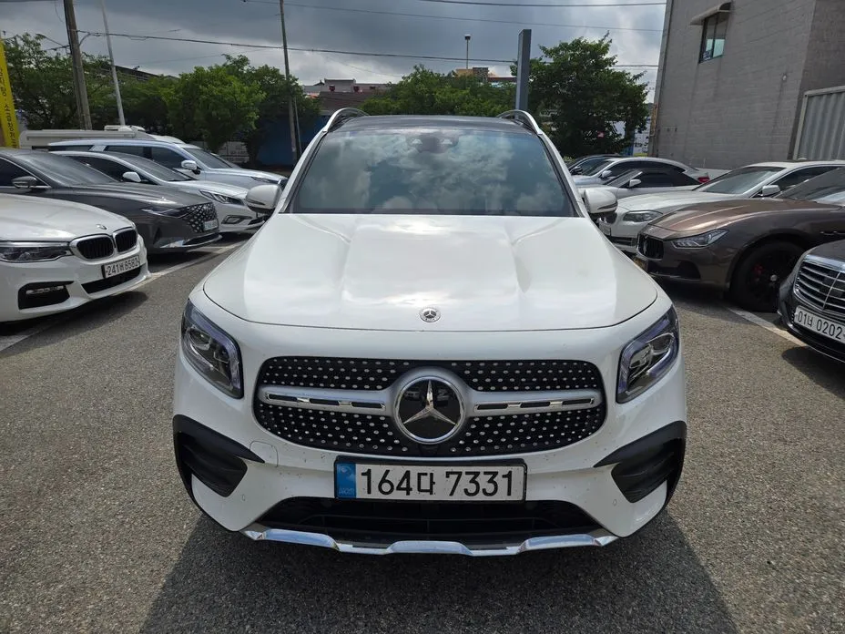 Mercedes-Benz GLB-Class — фото 1