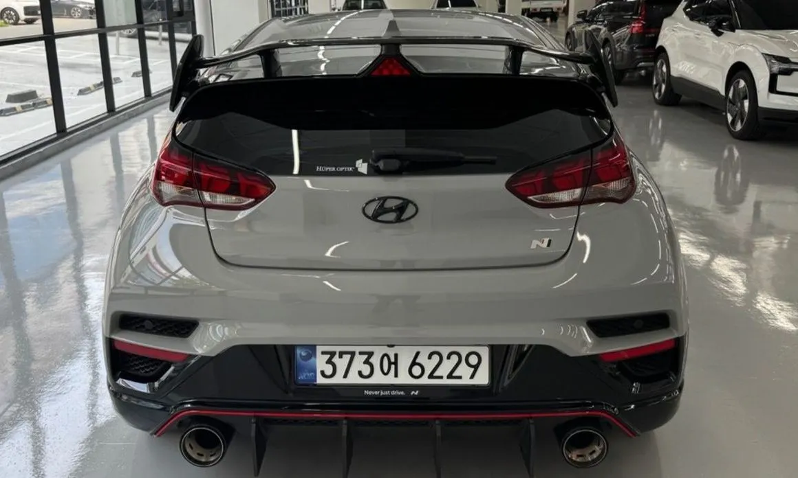 Hyundai Veloster — фото 6