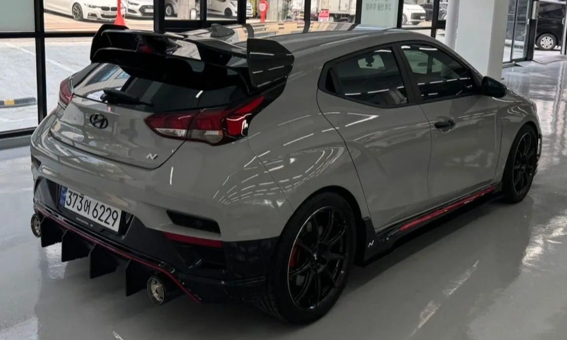 Hyundai Veloster — фото 9