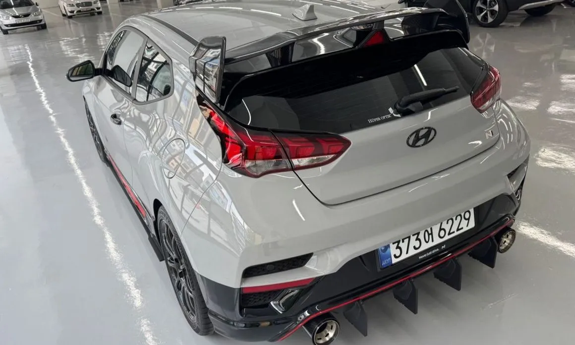 Hyundai Veloster — фото 8