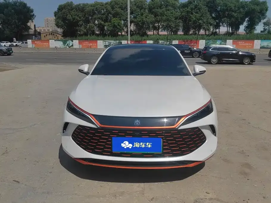 BYD Qin L — фото 9
