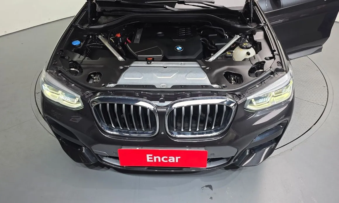 BMW X4 2021 из KR, фото 8