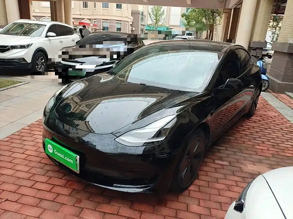 Tesla Model 3 — фото 8
