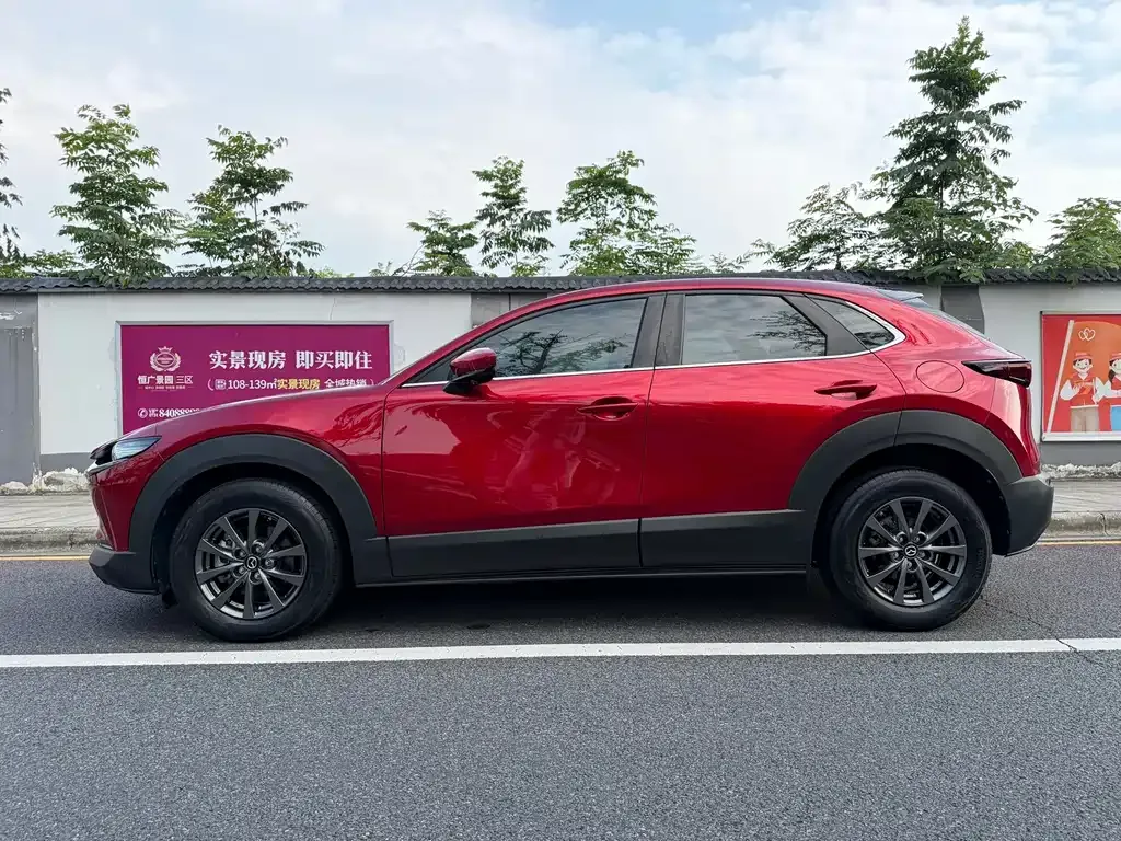 Mazda CX-30 — фото 10