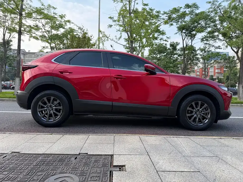 Mazda CX-30 — фото 8