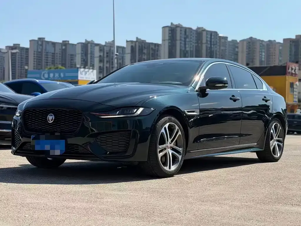 Jaguar XEL — фото 1