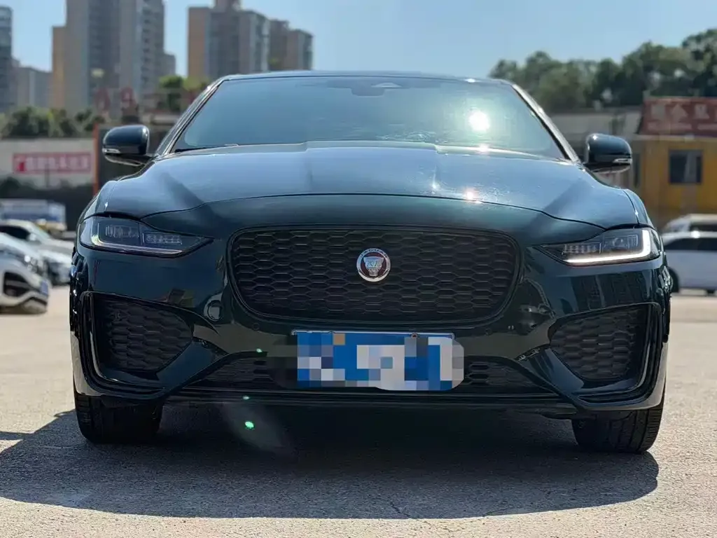 Jaguar XEL — фото 3