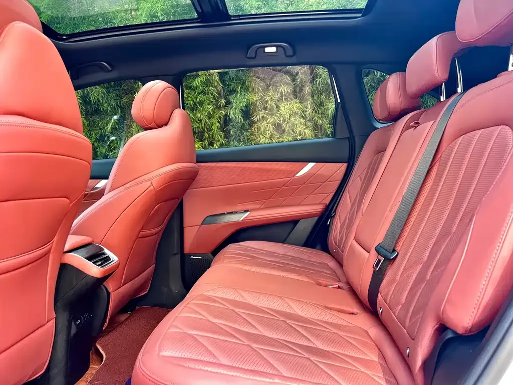 Changan CS75PLUS — фото 2