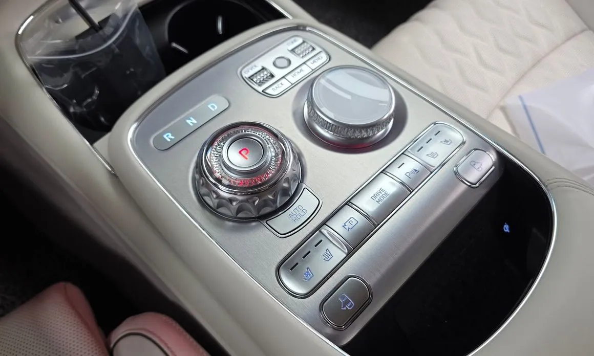 Genesis G90 2024 из KR, фото 4