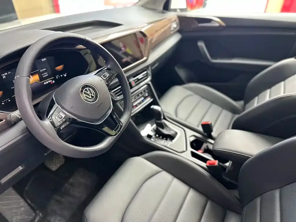 Volkswagen Tharu — фото 5