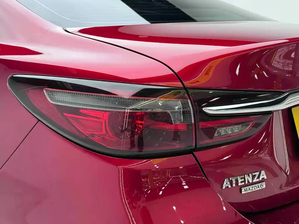 Mazda Atenza — фото 4