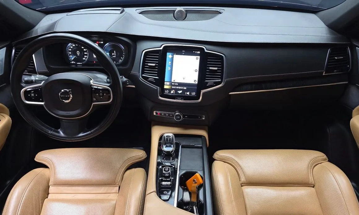 Volvo XC90 2021 из KR, фото 9