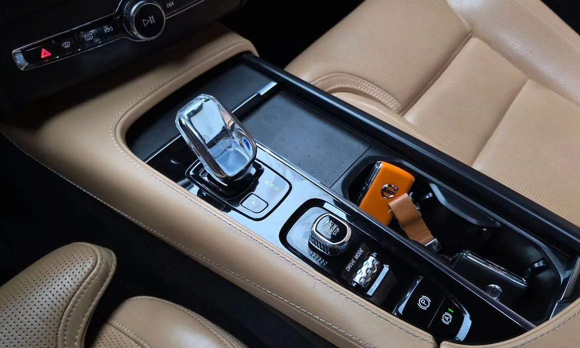 Volvo XC90 2021 из KR, фото 10