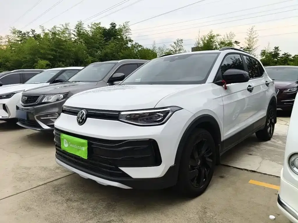 Volkswagen Tharu — фото 2