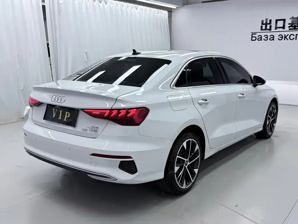 Audi A3 — фото 9