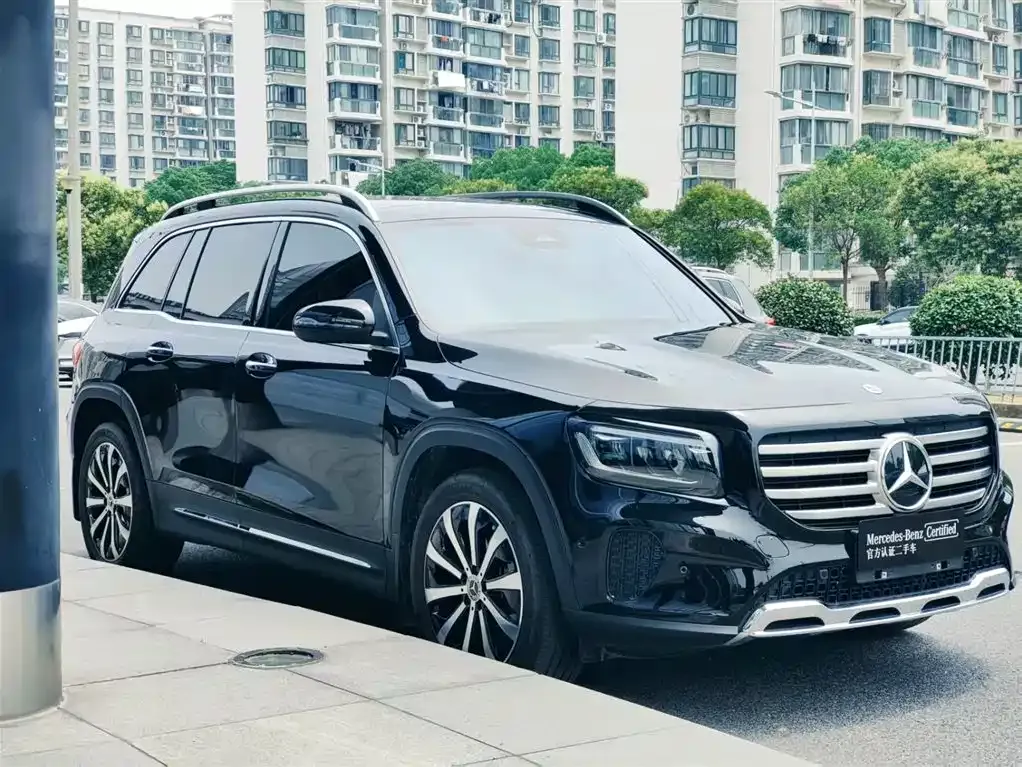Mercedes-Benz GLB — фото 8