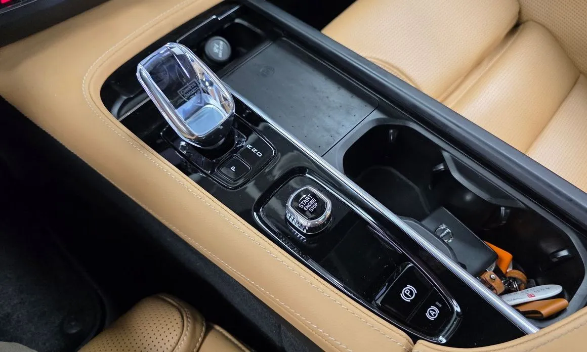Volvo S90 — фото 10