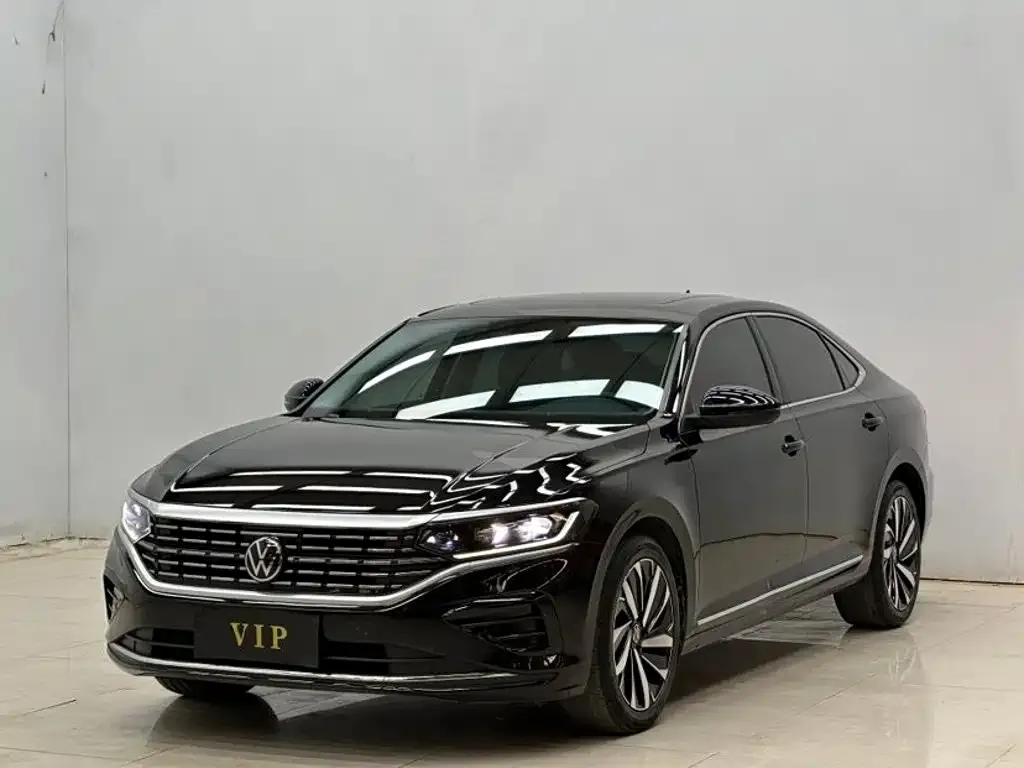 Volkswagen Passat — фото 2