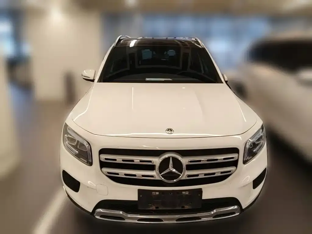 Mercedes-Benz GLB — фото 5
