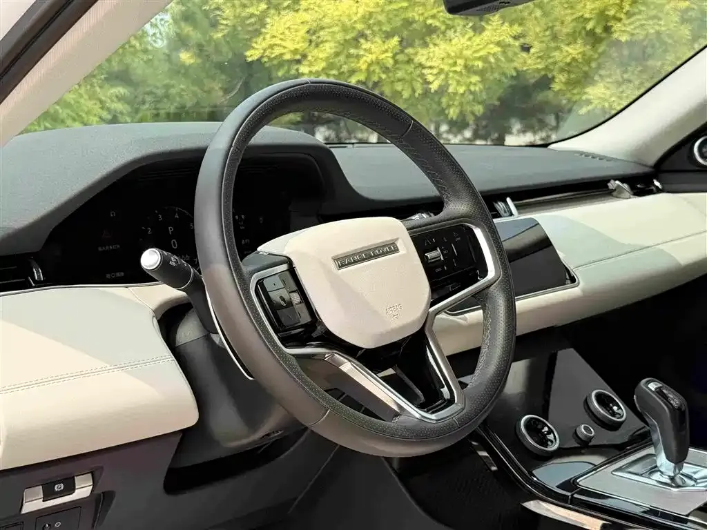 Land Rover Evoque — фото 5